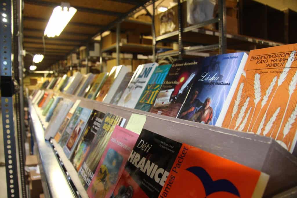 Multilanguage Media book selection